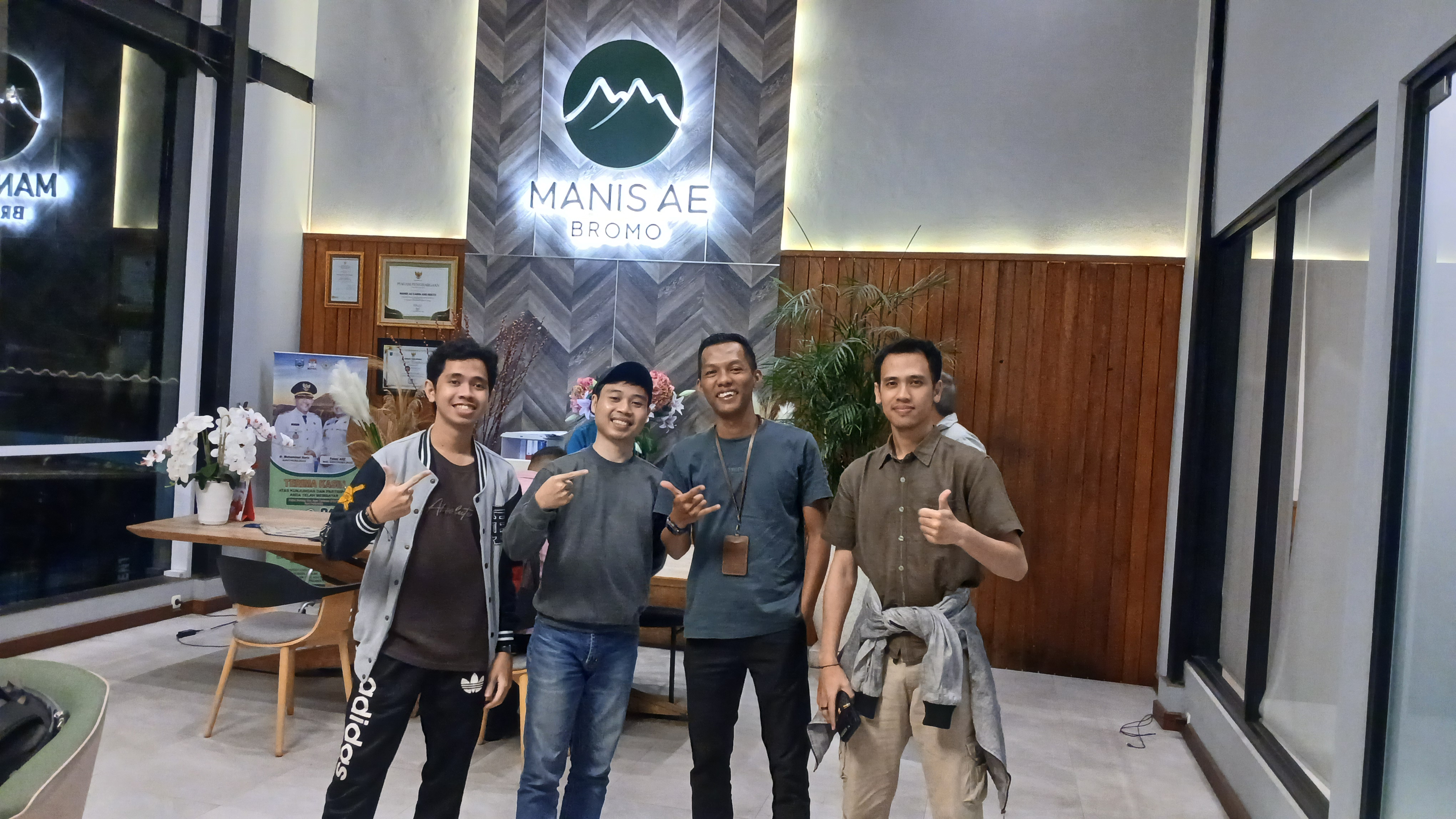 Pick Up From Train Station Probolinggo To Manis Ae Hotel