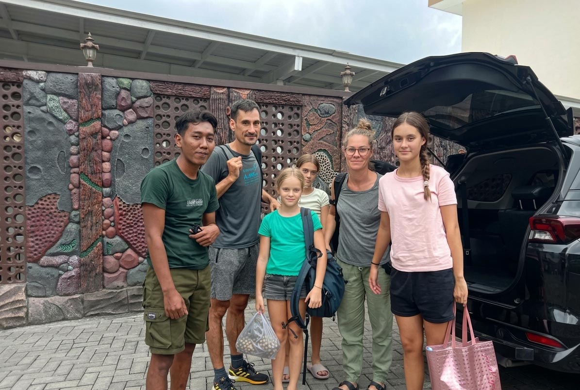 1 Day Mr. Reto Family From Switzerland